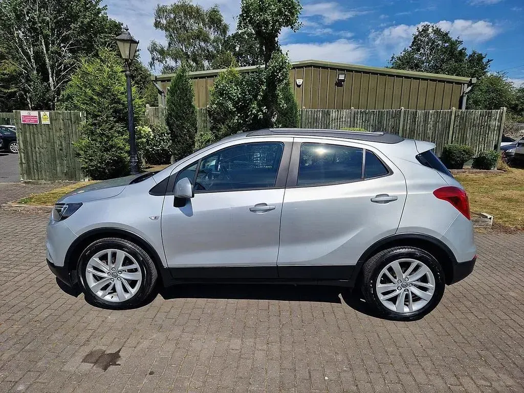 Used Vauxhall Mokka X Active 140 HP (102 kW) 2017 Silver SUV