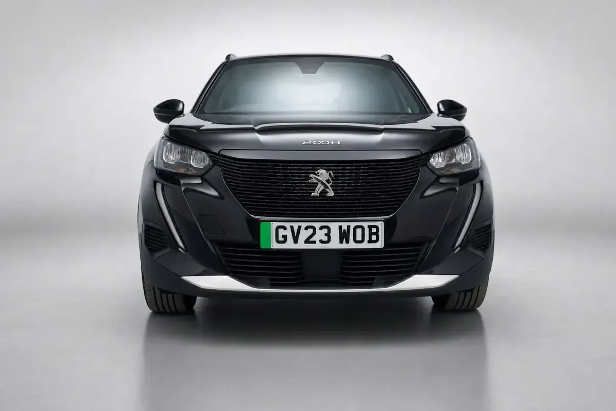 Used Peugeot e-2008 Allure+ 100 kW (136 HP) 2023 Black SUV