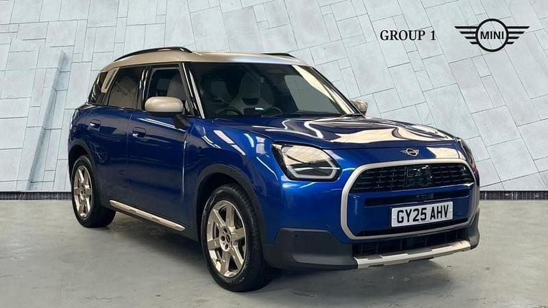 Used Mini Countryman Exclusive 170 HP (125 kW) 2025 Blue SUV