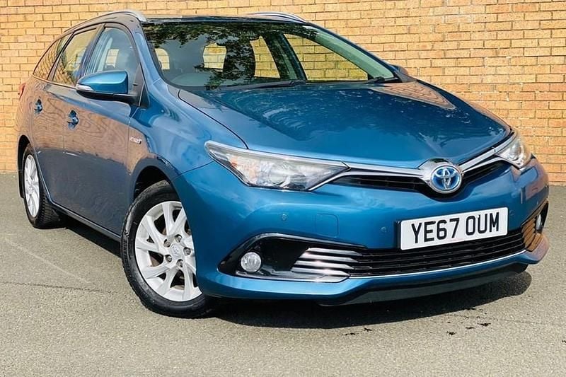 Used 2017 Toyota Auris Touring Sports Business Edition Estate | £8,990 (Fair price) - Image 1/1