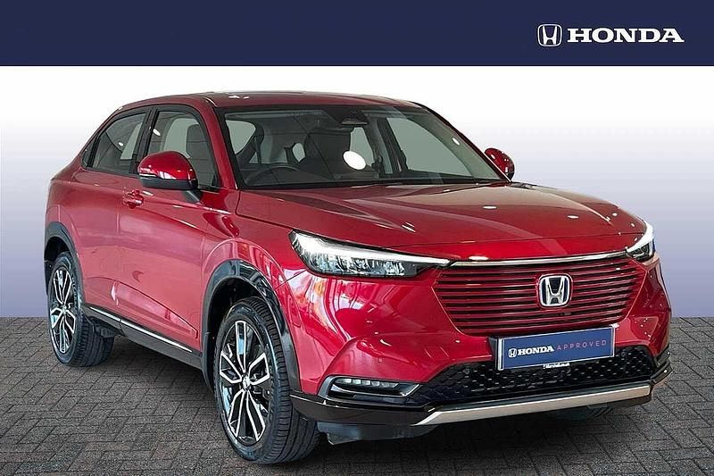 Used Honda HR-V Advance 131 HP (96 kW) 2022 Premium crystal red SUV