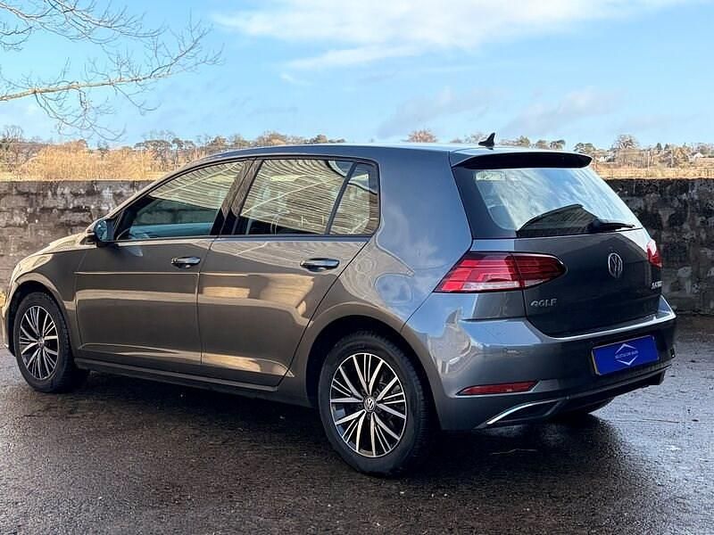 Used VW Golf VII SE 150 HP (110 kW) 2018 Grey Hatchback