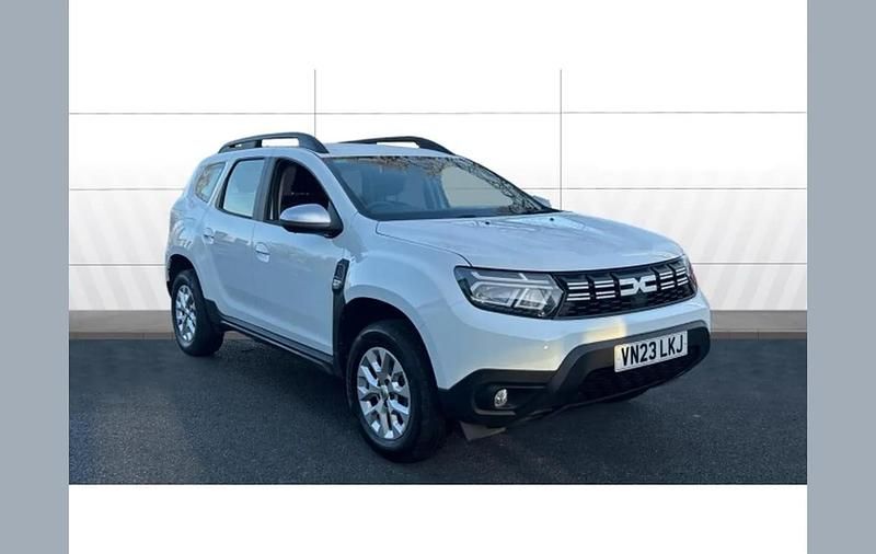 White Used 2023 Dacia Duster Expression SUV | £14,147 (Fair price) - Image 1/4