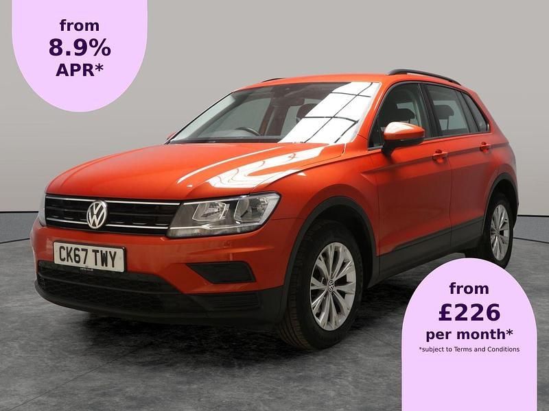 Orange Used 2017 VW Tiguan S SUV | £13,055 (Fair price) - Image 1/2