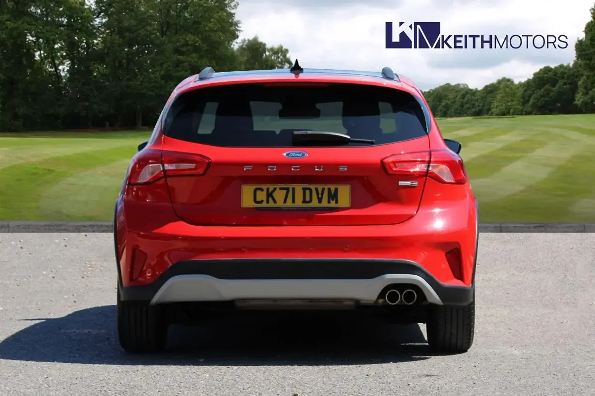 Used Ford Focus Active 125 HP (91 kW) 2021 Red Hatchback