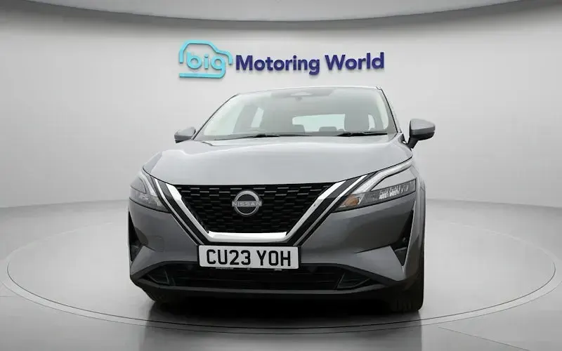 Used Nissan Qashqai Acenta Premium 140 HP (102 kW) 2023 Grey SUV