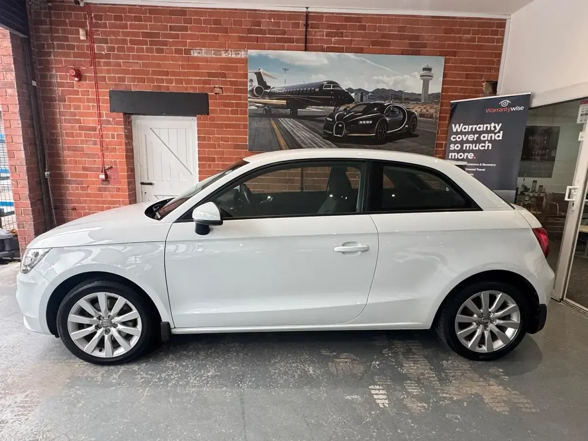 Used Audi A1 Sport 122 HP (89 kW) 2015 White Hatchback