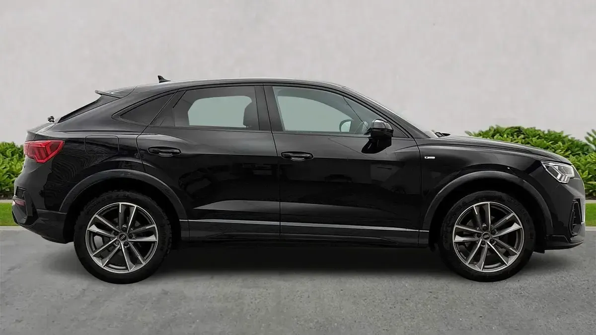 Used Audi Q3 Black Edition 150 HP (110 kW) 2023 Black SUV