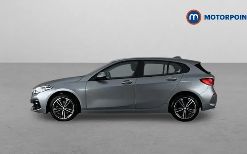Used BMW 118 Sport Line 136 HP (100 kW) 2024 Hatchback