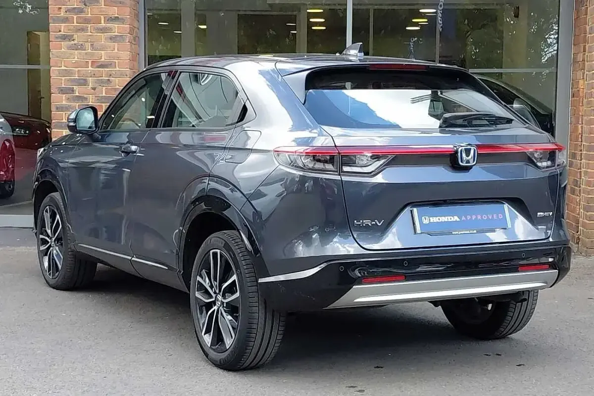 Used Honda HR-V Advance 131 HP (96 kW) 2023 Grey SUV