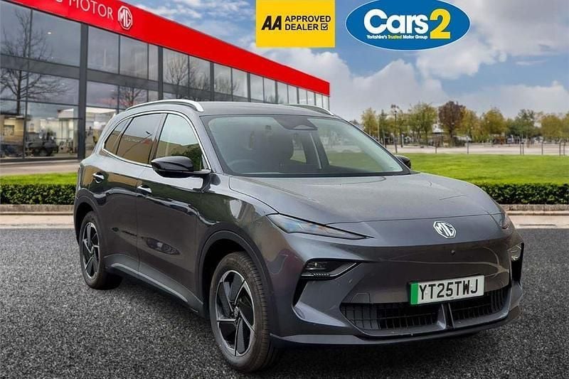 Grey Used 2025 MG MG5 EV Trophy Estate | £26,390 - Image 1/4