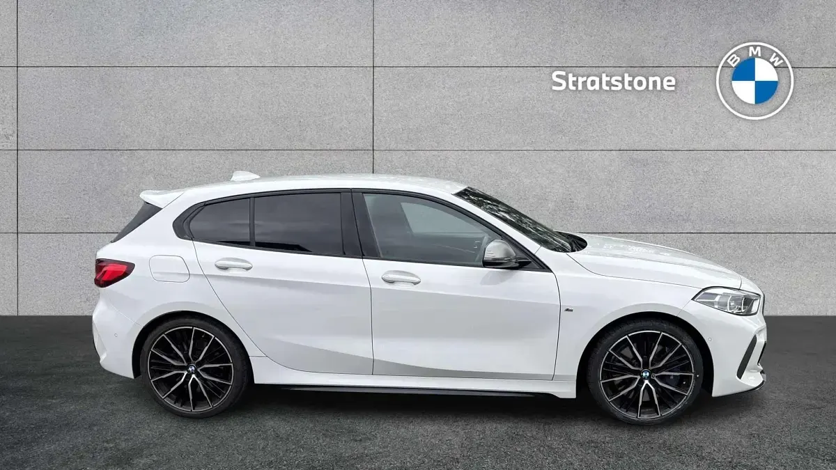 Used BMW M135 Shadowline 302 HP (222 kW) 2024 White Hatchback