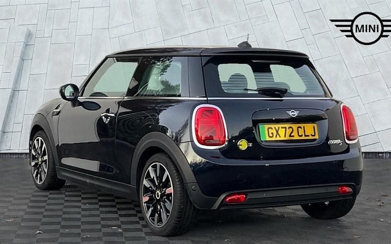 Used Mini Cooper Level 3 135 kW (184 HP) 2023 Hatchback