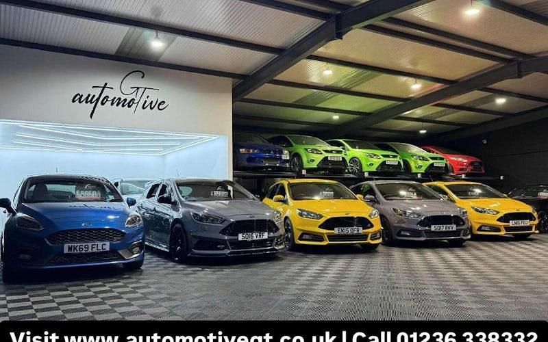 Used Ford Focus ST 250 HP (183 kW) 2017 Hatchback