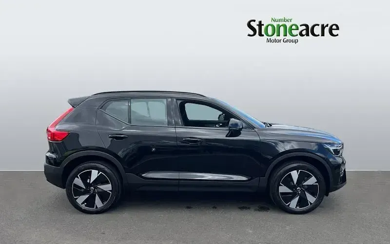 New Volvo EX40 Plus 185 kW (252 HP) 2025 SUV