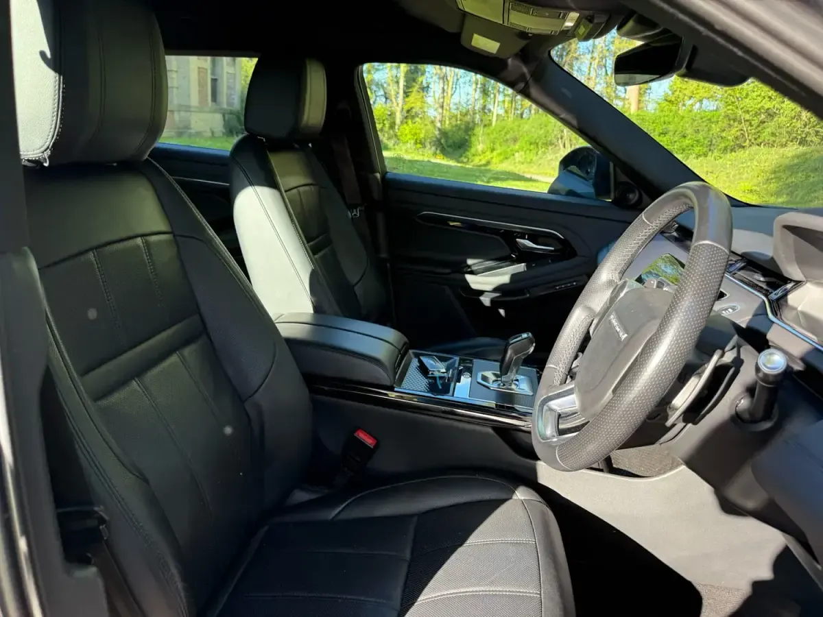 Used Land Rover Range Rover evoque SE Dynamic 2019 Grey SUV
