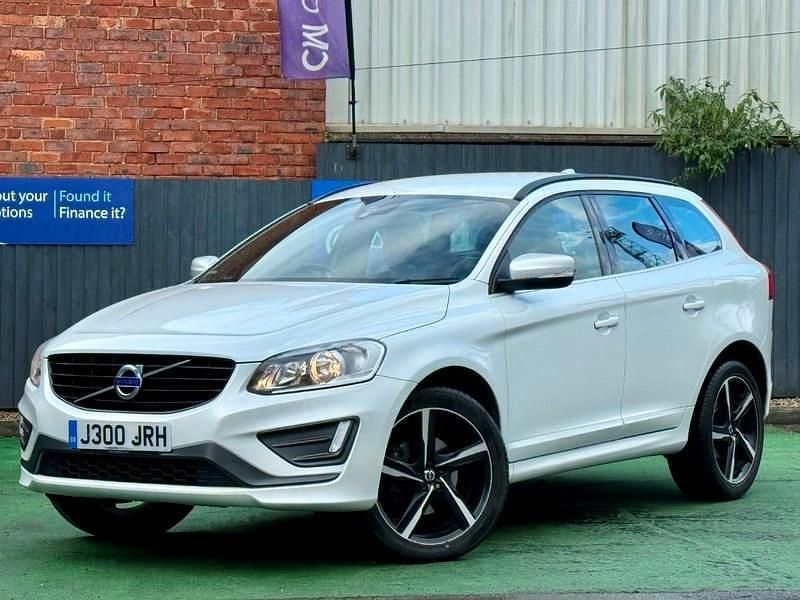 Used Volvo XC60 R-Design 190 HP (139 kW) 2015 White SUV