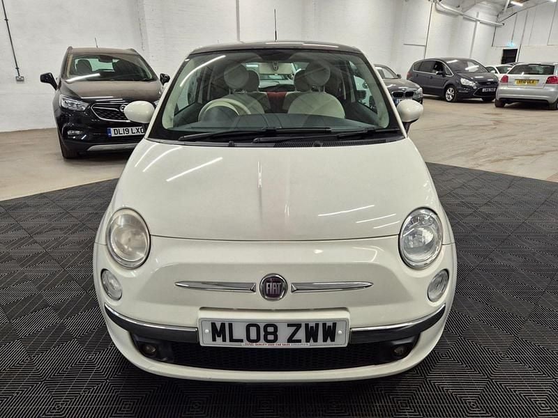 Used Fiat 500 Lounge 69 HP (50 kW) 2008 White Hatchback