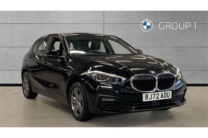 Used BMW 118 Comfort Edition 136 HP (100 kW) 2022 Black Hatchback