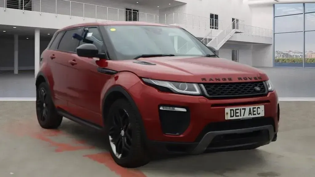 Used Land Rover Range Rover evoque HSE Dynamic 180 HP (132 kW) 2017 Red SUV
