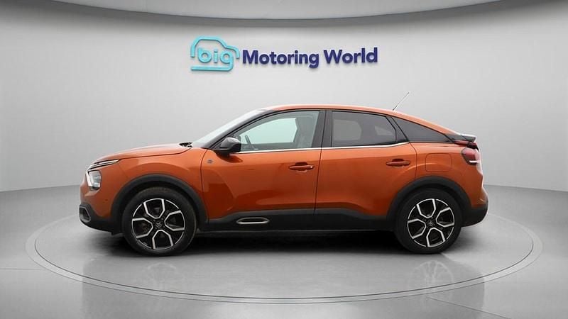 Usado Citroën e-C4 Shine 100 kW (136 HP) 2023 Citadino