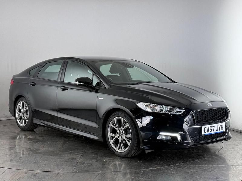 Used Ford Mondeo ST-Line 180 HP (132 kW) 2018 Black Hatchback