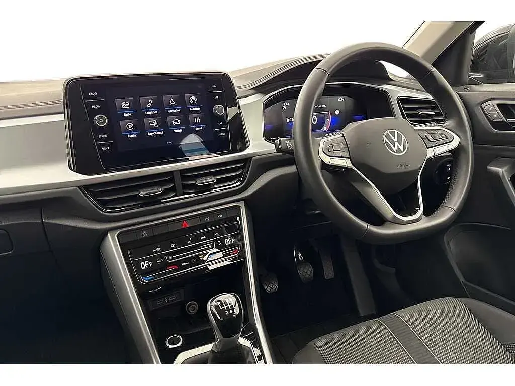 Used VW T-Roc 150 HP (110 kW) 2025 SUV