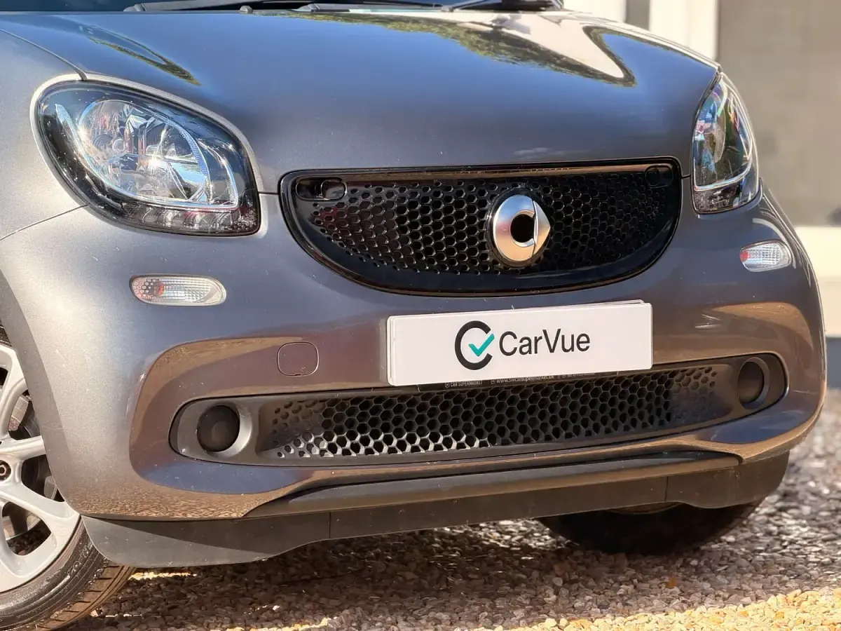 Used Smart ForFour Passion 71 HP (52 kW) 2017 Grey Hatchback