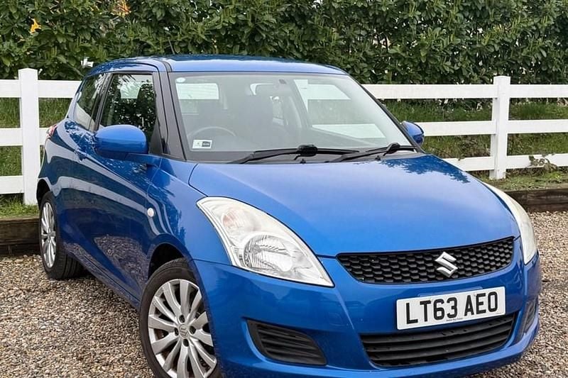 Used Suzuki Swift SZ3 94 HP (69 kW) 2013 Blue Hatchback