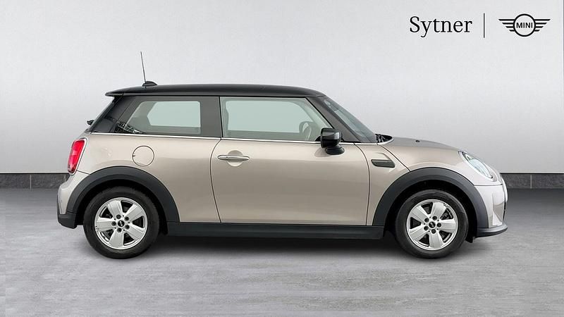 Used Mini Cooper Classic 134 HP (98 kW) 2022 Grey Hatchback