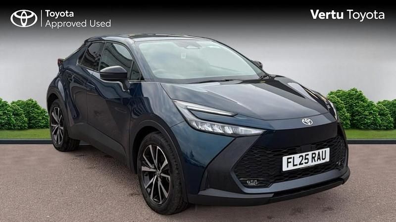 Used Toyota C-HR Design 140 HP (102 kW) 2025 Blue SUV