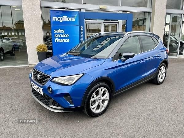 Blue Used 2023 Seat Arona FR SUV | £14,495 (A bit pricey) - Image 1/4