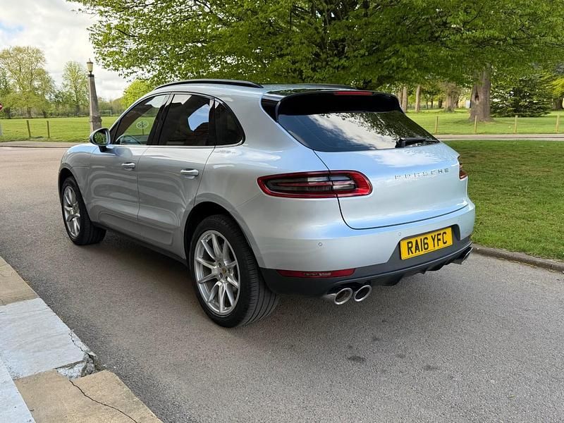 Usado Porsche Macan S 2016 Prateado SUV