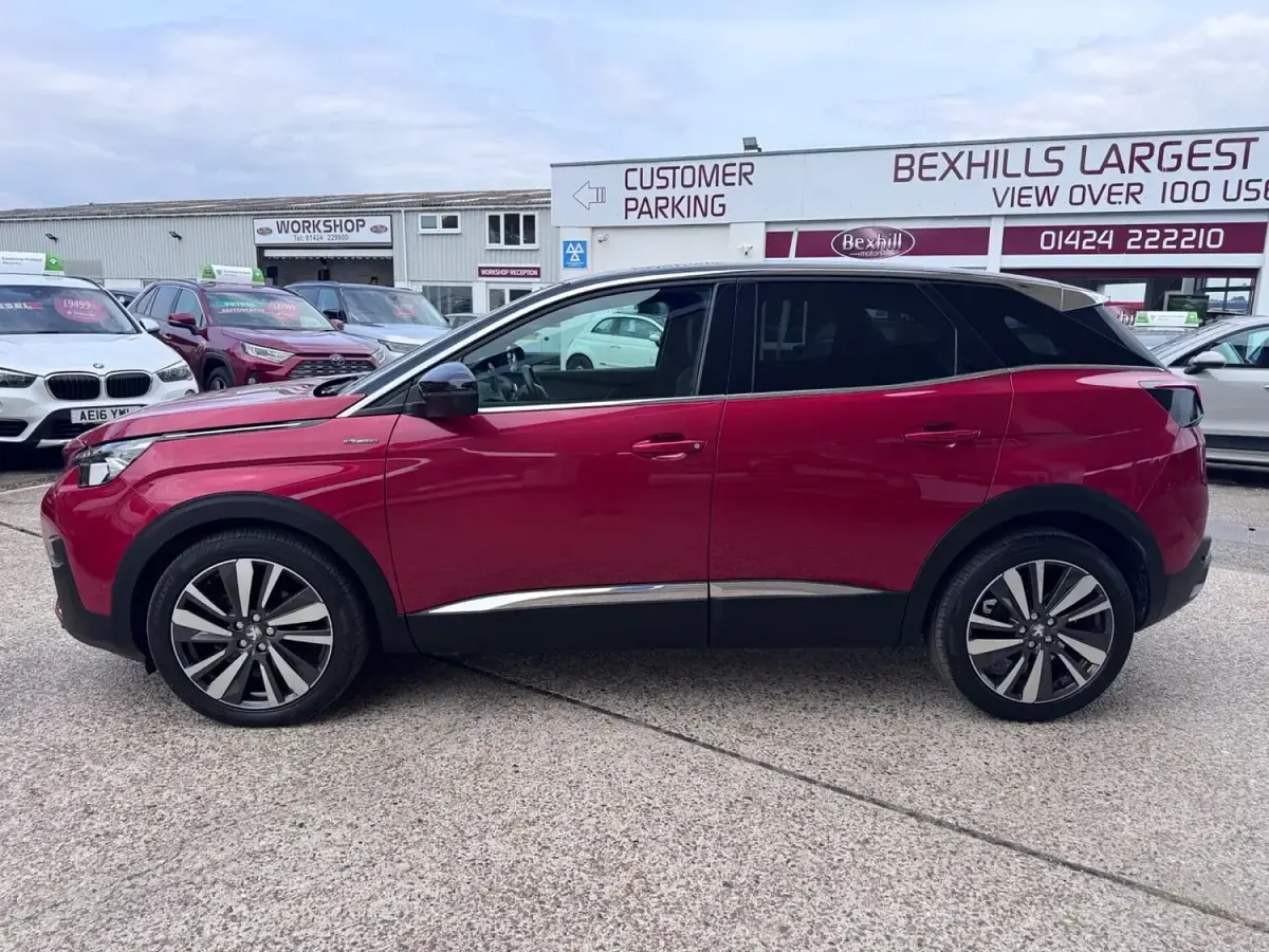 Used Peugeot 3008 GT-line 120 HP (88 kW) 2017 Red SUV