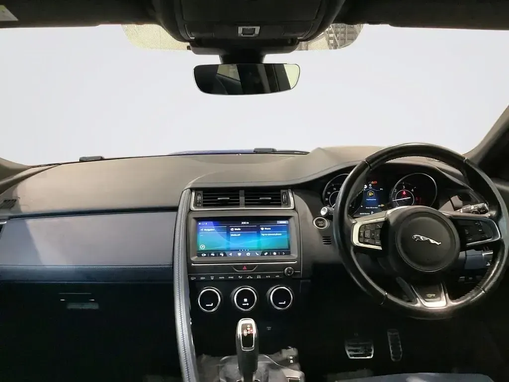 Używany Jaguar E-Pace R-Dynamic 150 KM (110 kW) 2018 Niebieski SUV