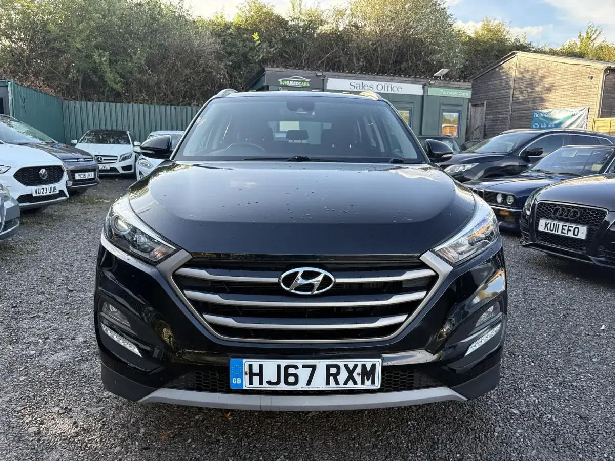 Used Hyundai Tucson SE 116 HP (85 kW) 2017 Black SUV
