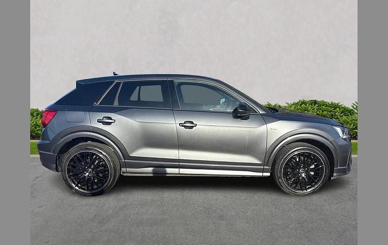 Used Audi Q2 Black Edition 147 HP (108 kW) 2025 Grey SUV
