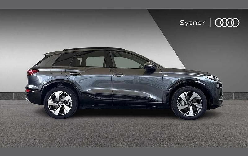 New Audi Q6 e-tron S-Line 280 kW (382 HP) 2026 Grey SUV