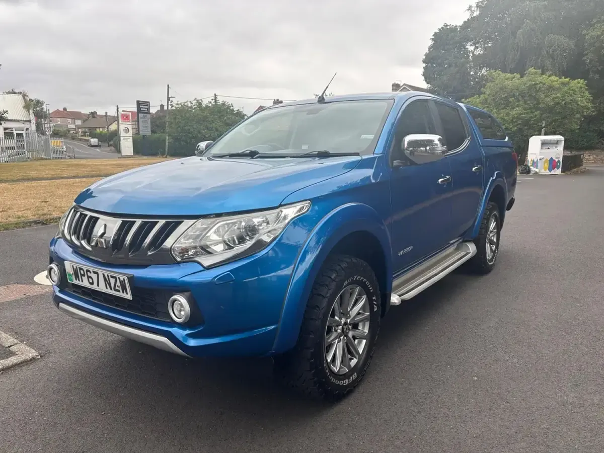 Used Mitsubishi L200 Warrior 2017 Blue Pickup