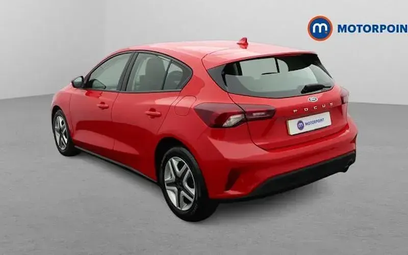 Used Ford Focus Trend 120 HP (88 kW) 2022 Red Hatchback