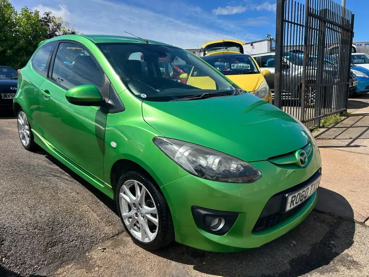 Used Mazda 2 Inclusive 2010 Green Hatchback