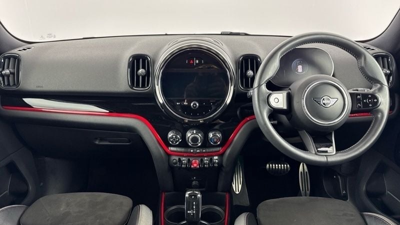 Image 4/4