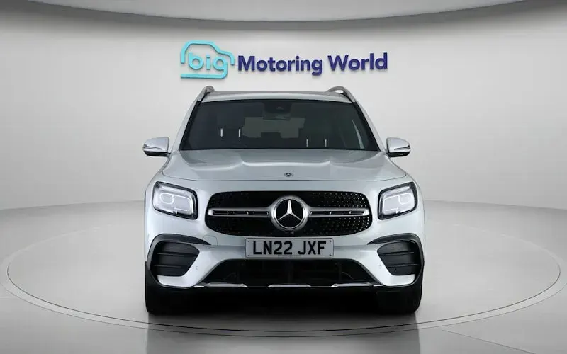 Used Mercedes GLB200 AMG line 163 HP (119 kW) 2022 White SUV