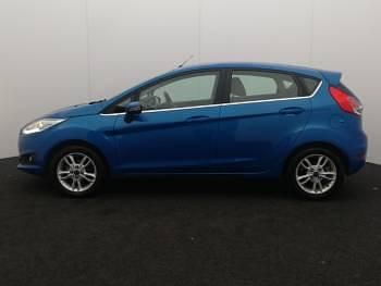 Used Ford Fiesta Zetec 100 HP (73 kW) 2015 Blue Hatchback