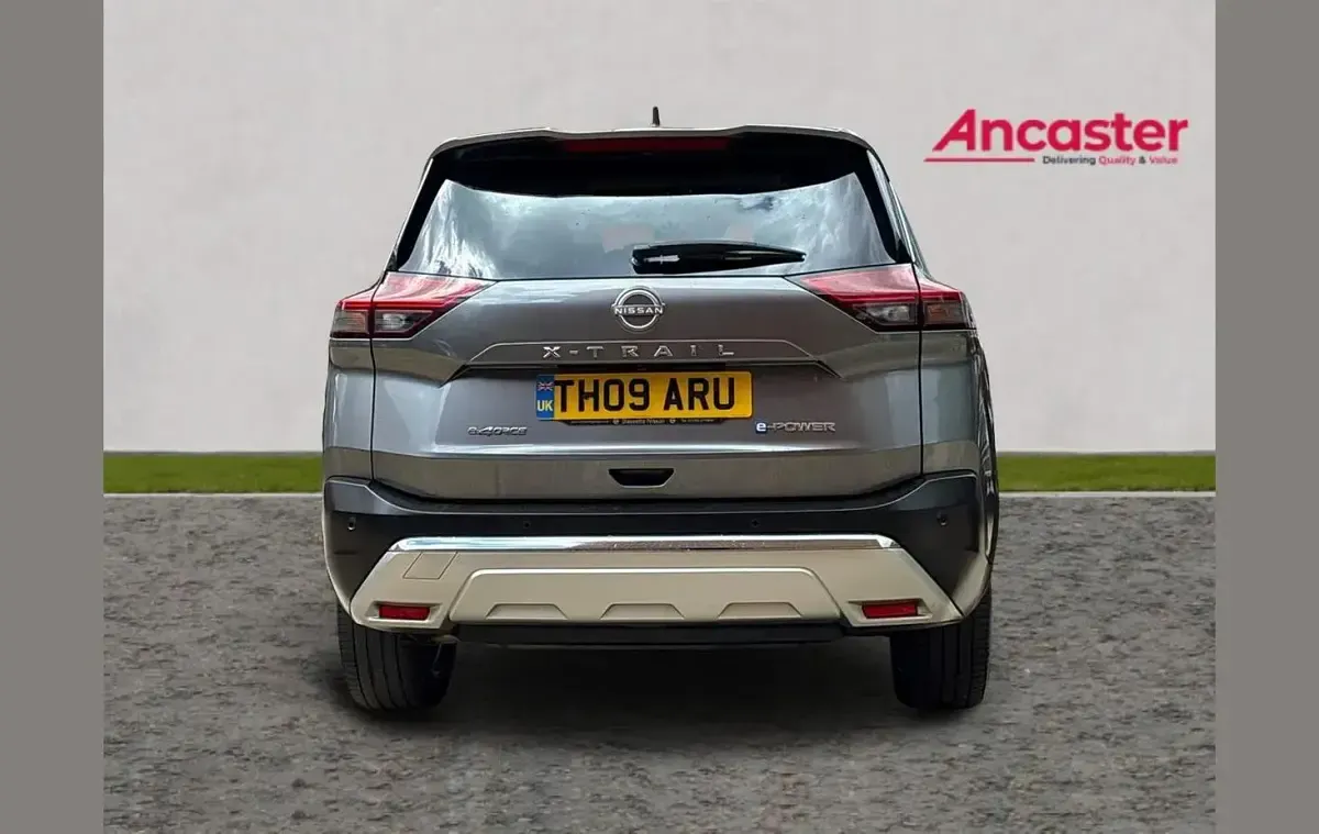 Used Nissan X-Trail Tekna+ 213 HP (156 kW) 2023 Grey SUV
