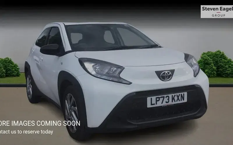 Used Toyota Aygo X PURE 72 HP (52 kW) 2025 SUV