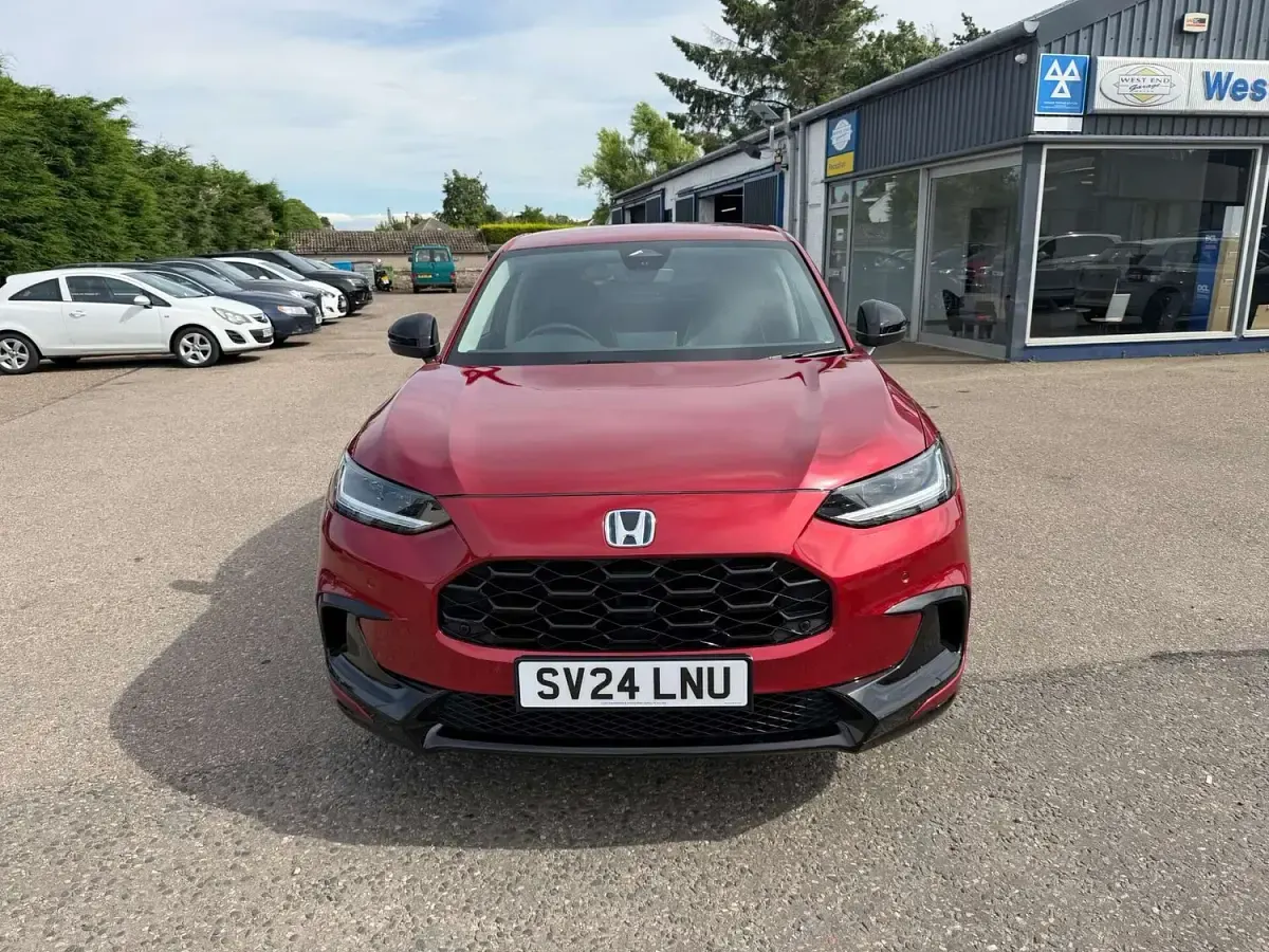 Used Honda ZR-V Sport 184 HP (135 kW) 2024 Red SUV