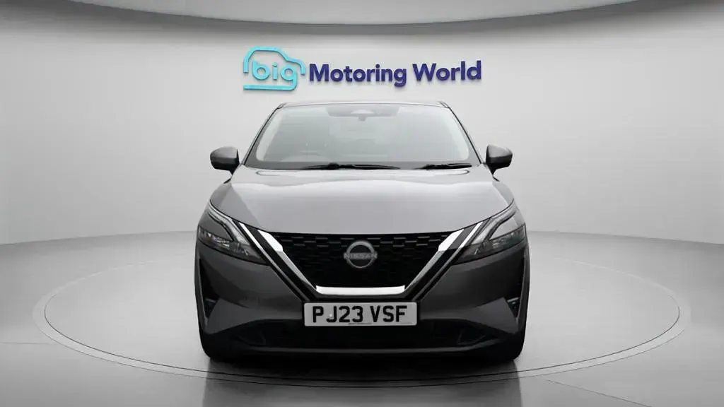Used Nissan Qashqai N-Connecta 140 HP (102 kW) 2023 Grey SUV