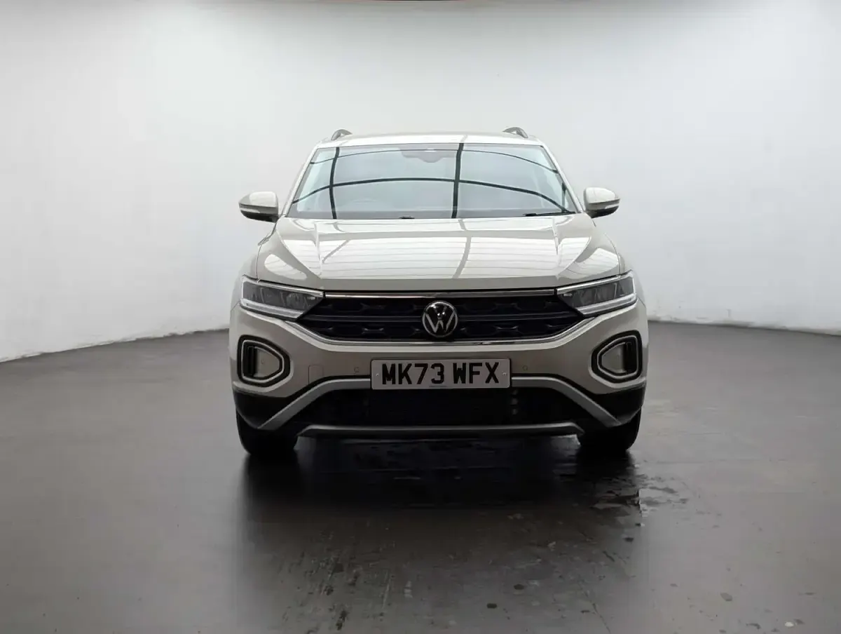 Used VW T-Roc Life 150 HP (110 kW) 2023 Grey SUV