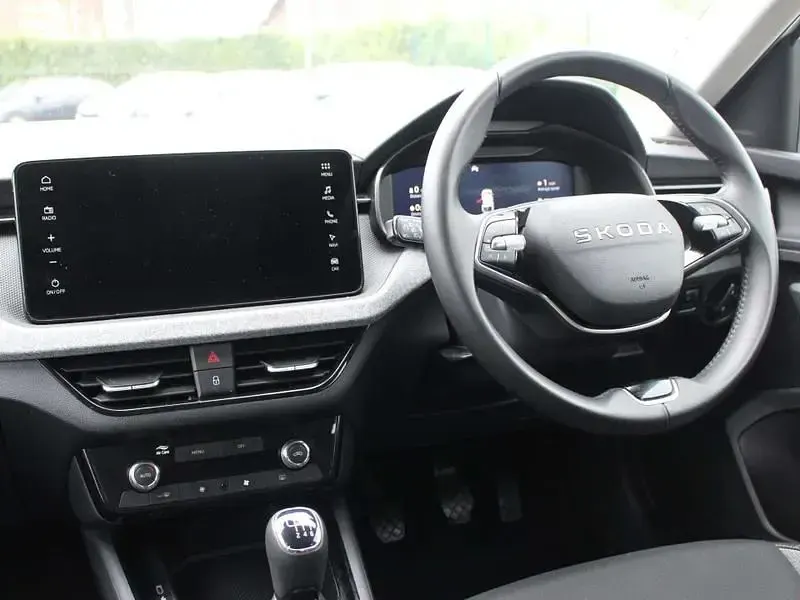 Gebraucht Skoda Scala SE 85 PS (62 kW) 2025 Weiß Kleinwagen
